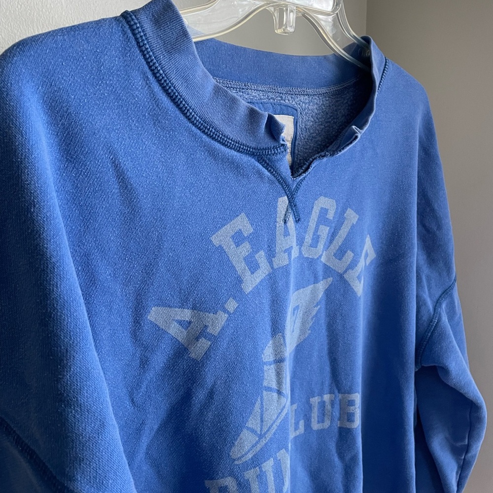 American eagle run club sweatshirt
